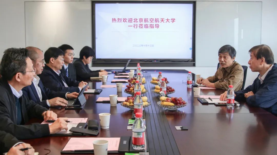 北京航空航天大學(xué)現(xiàn)代技術(shù)研究所所長(zhǎng)劉雪田、機(jī)械工程及自動(dòng)化學(xué)院教授王之櫟蒞臨蒲瑞公司調(diào)研指導(dǎo)
